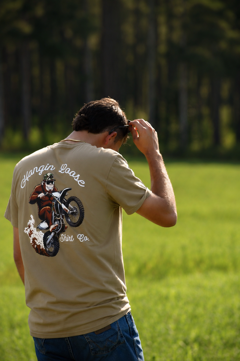 Hangin Loose Shirt Co. - BigFoot